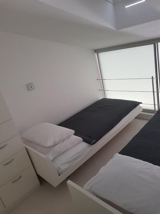 Apartments Fontana Zambratija Kültér fotó